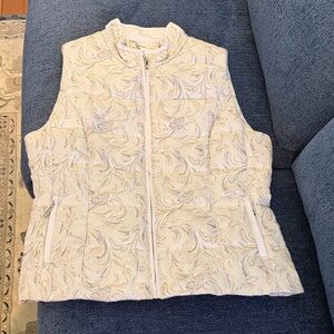 Chic Cream Patterned Vest